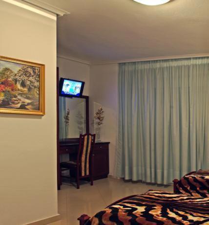 Hotel Chronis Paralía المظهر الخارجي الصورة
