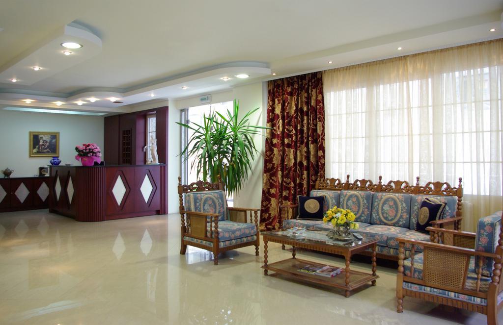 Hotel Chronis Paralía المظهر الخارجي الصورة